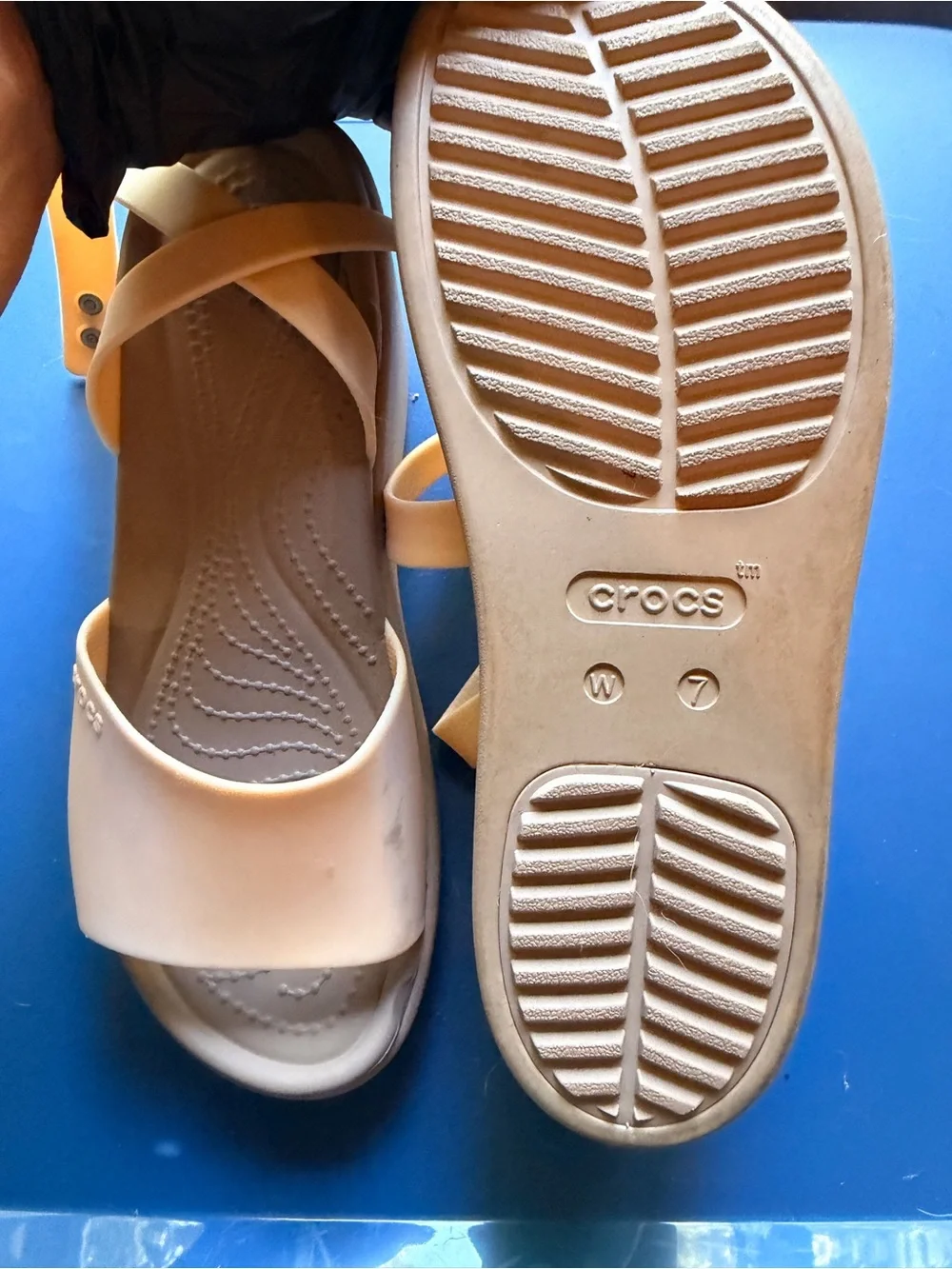 CROCS Women's Peach Platform Slingback Sandals